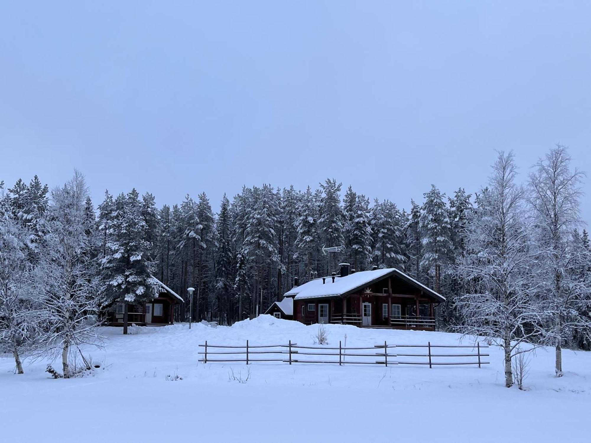 Kenttaeniemi Cottages Sonka Екстериор снимка