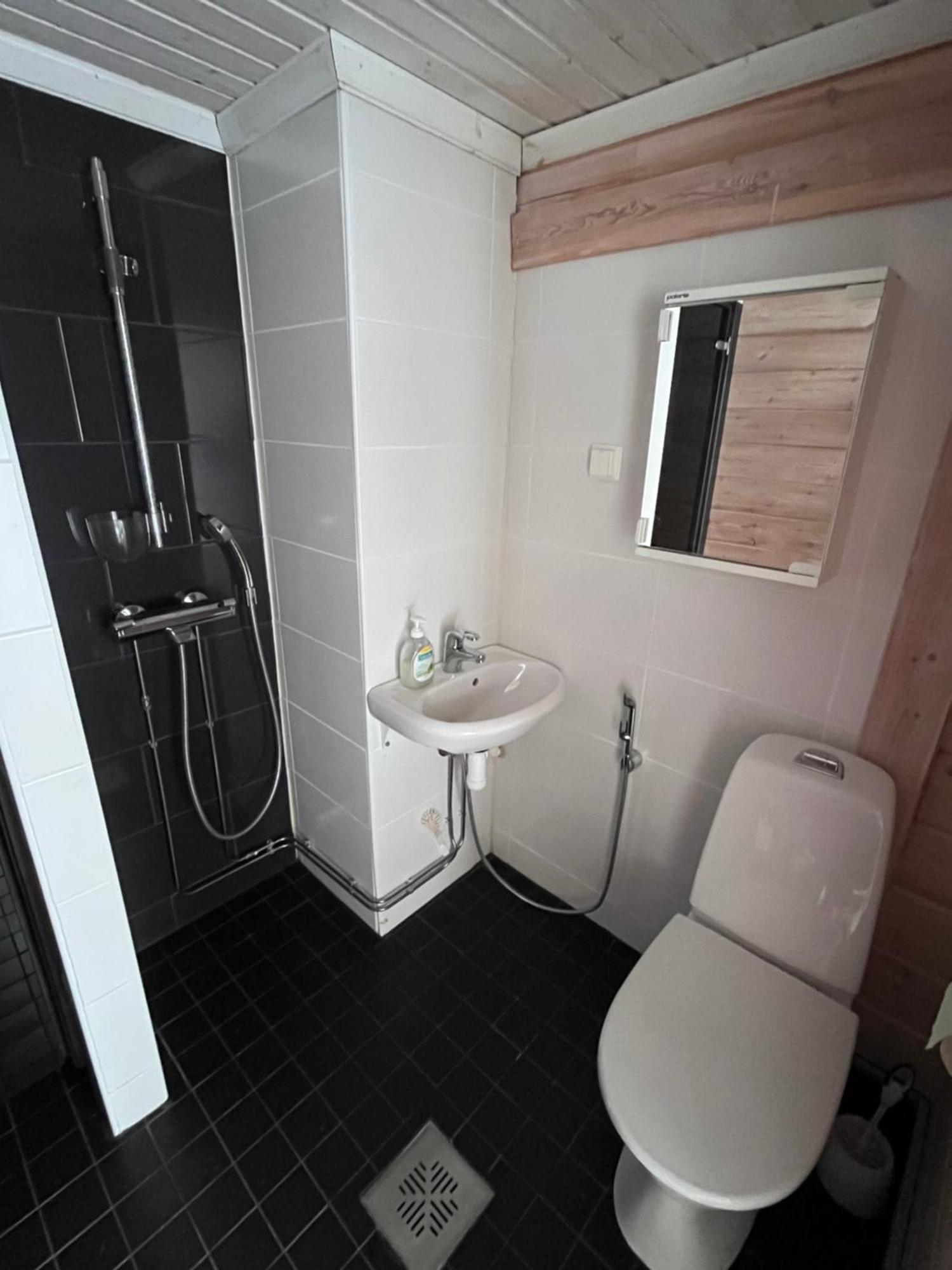 Kenttaeniemi Cottages Sonka Стая снимка