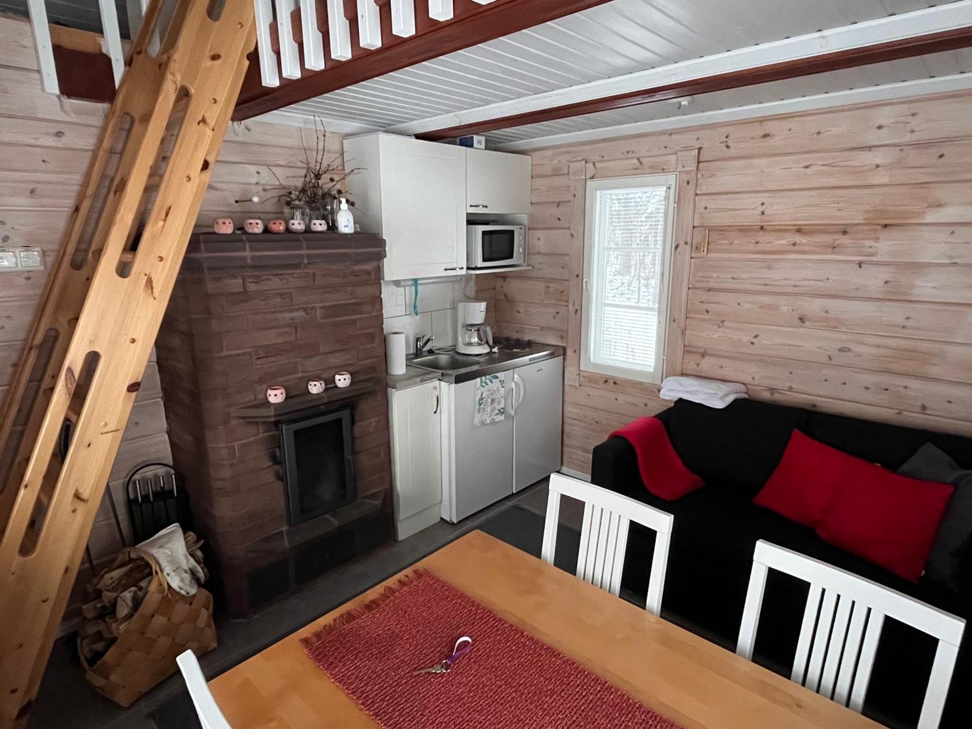 Kenttaeniemi Cottages Sonka Стая снимка